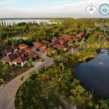 Baan Home Resort Kalasin Esterno foto